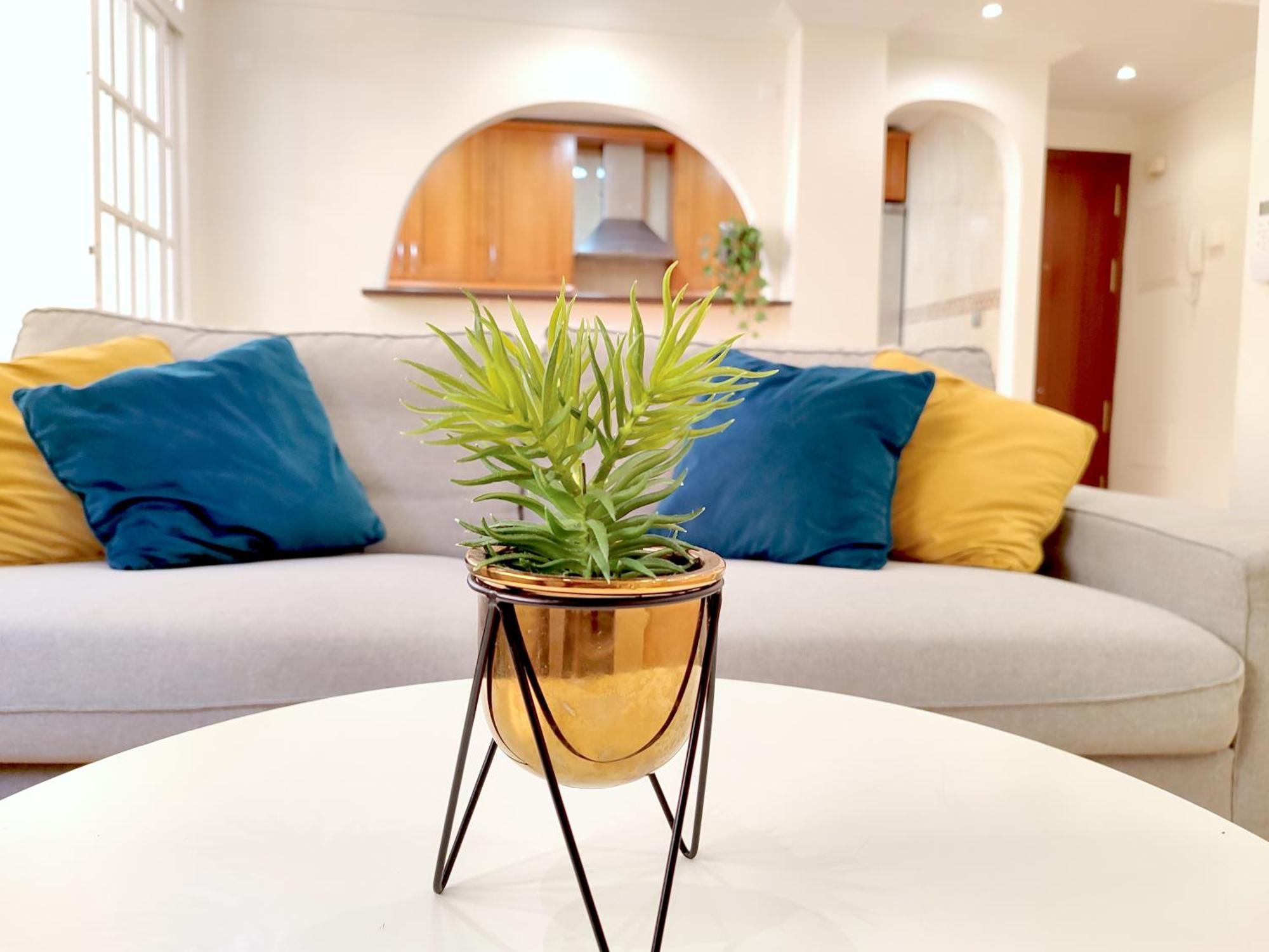 D4: Design & Relax In The City مالقة المظهر الخارجي الصورة
