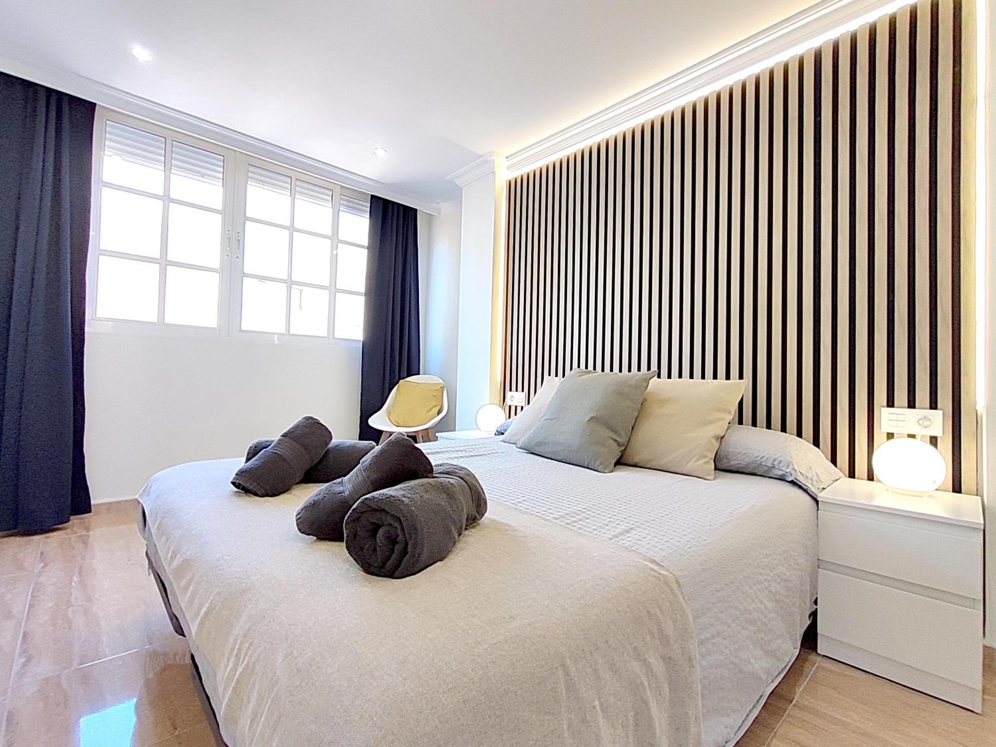 D4: Design & Relax In The City مالقة المظهر الخارجي الصورة